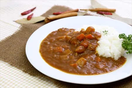 ご当地カレーの魅力!おもしろい具材・高級な具材のカレーを楽しめる!